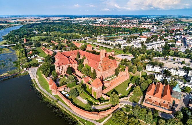 Vida Press nuotr. / Malborko (Marienburgo) pilis Lenkijoje 