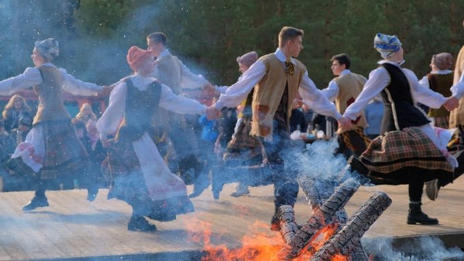 „Aukštaitijos siaurasis geležinkelis“ nuotr. / Užgavėnės