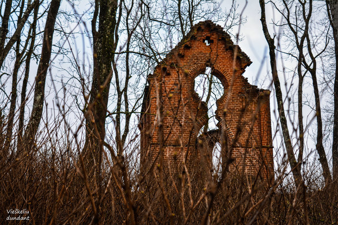 „Vieškeliu dundant“ nuotr. / Zdoniškės koplyčia (Telšių r.)