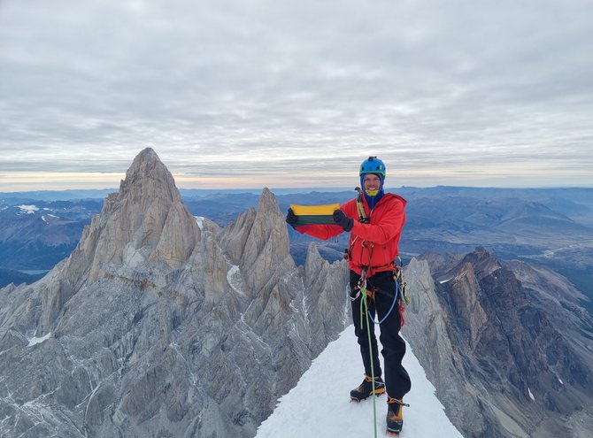 Omar Asserbekov nuotr. / Marius Gružauskas ant Cerro Torre viršūnės