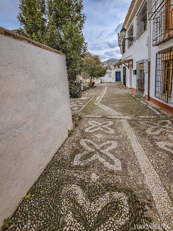 Laimos Druknerytės / Virgenextra.lt nuotr. / Empedrado granadino – raštuotas Granados grindinys