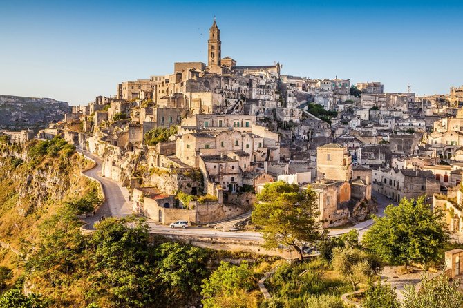 Foto da Shutterstock. / Una delle città più antiche del mondo, Matera