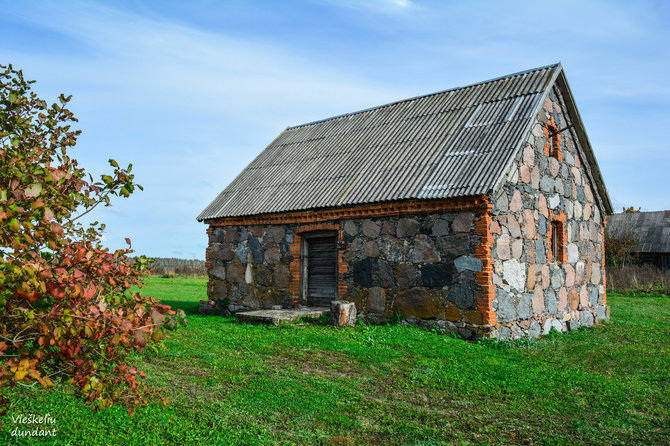 „Vieškeliu dundant“ nuotr. / Žybartų kaimas (Radviliškio r.)