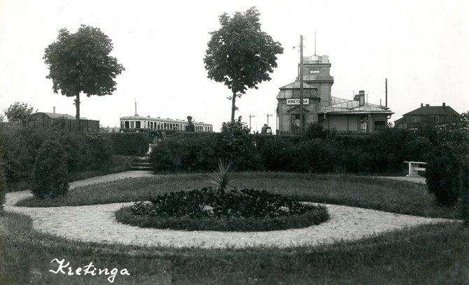 Nuotrauka iš knygos / Automotrisė „MAN“, Kretingos stotis, 1940 m. 