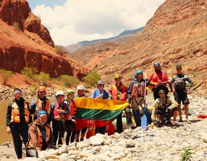Komandos archyvo nuotr. / Trispalvė Peru