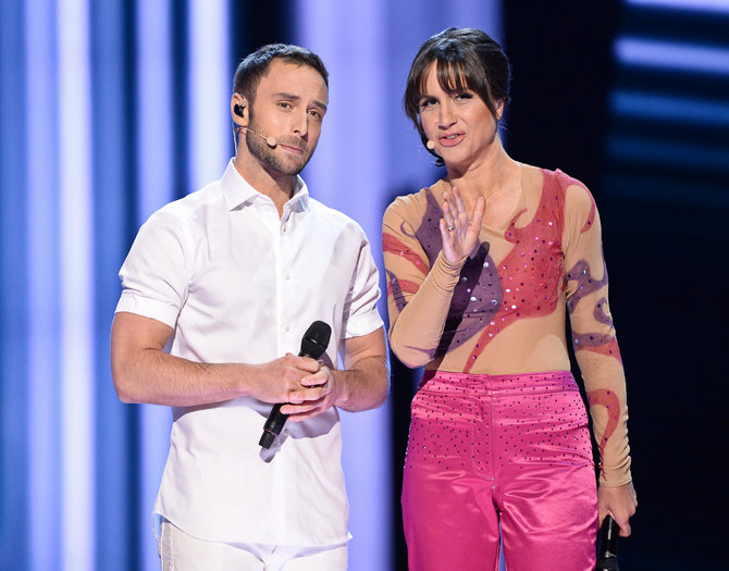 Vida Press nuotr./Petra Mede su dainininku Månsu Zelmerlöwu