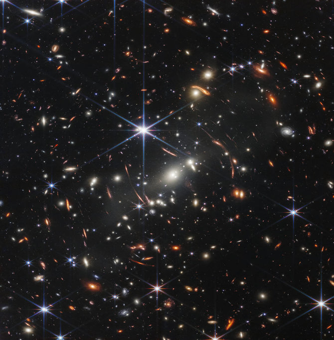 NASA nuotr./J.Webbo kosminiu teleskopu užfiksuotas aiškiausias ankstyvosios Visatos vaizdas