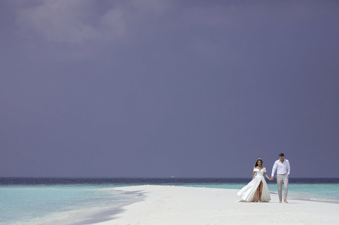 Anos Rosso nuotr./Mokytojos Veronikos Naumovaitės vestuvės Maldyvuose