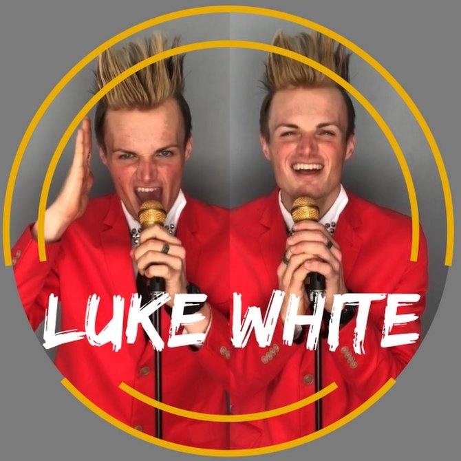 Asmeninio albumo nuotr./Luke'as White'as
