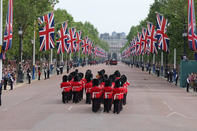 AFP/„Scanpix“ nuotr./„Trooping the Colour“ paradas, žymintis oficialų karaliaus Charleso III gimtadienį