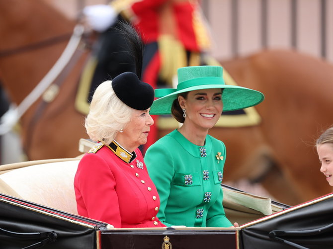 AFP/„Scanpix“ nuotr./„Trooping the Colour“ paradas, žymintis oficialų karaliaus Charleso III gimtadienį