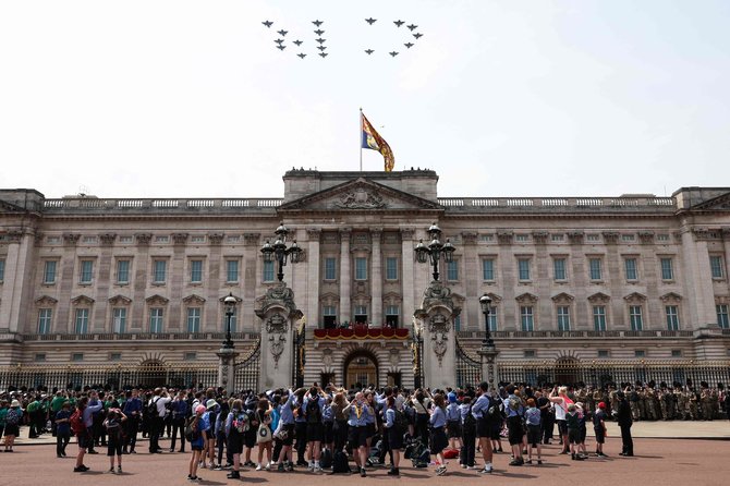 AFP/„Scanpix“ nuotr./„Trooping the Colour“ paradas, žymintis oficialų karaliaus Charleso III gimtadienį