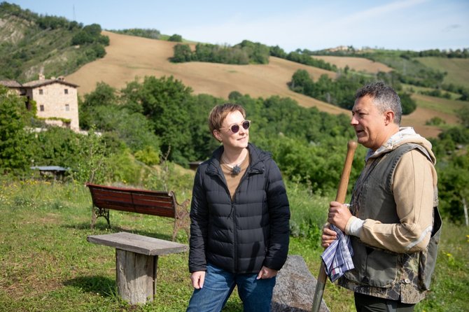 Asmeninio albumo nuotr./Giedrė Talmantienė Italijos kaime išbandė trumų medžioklę 