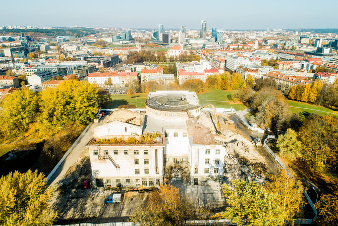 Griaunami Profsąjungų rūmai / Irmanto Gelūno / „ŽMONĖS Foto“ nuotr.