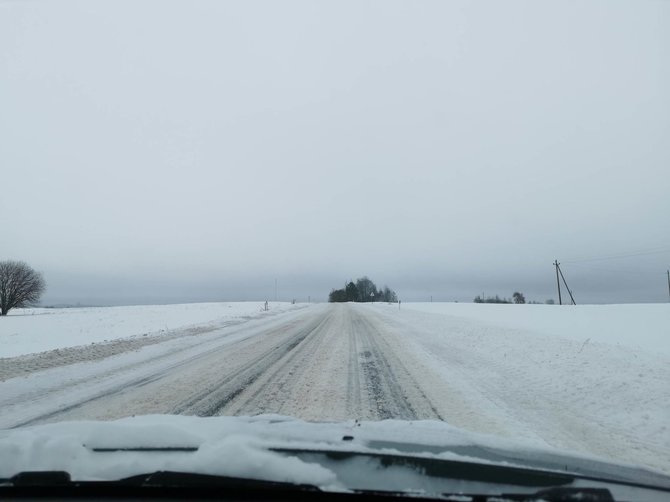 15min skaitytojo nuotr./Kelias Zarasų rajone