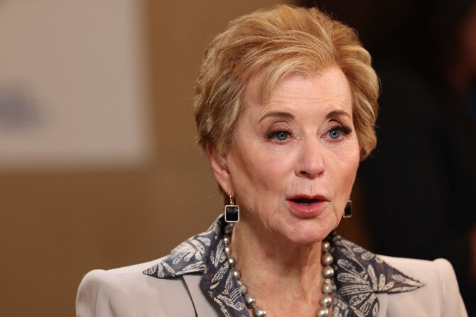 AFP/„Scanpix“ nuotr./JAV švietimo sekretorė Linda McMahon