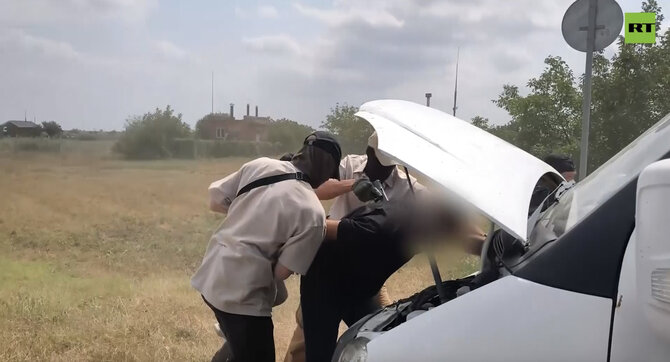 Ekrano nuotr. /Rusijos propagandininkai sukūrė siužetą apie tariamą Krymo tilto sprogdintoją