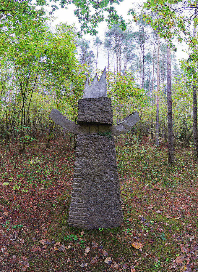 Asmeninio archyvo nuotr./Adri Fluite „Mažas monumentas žmogiskumui“