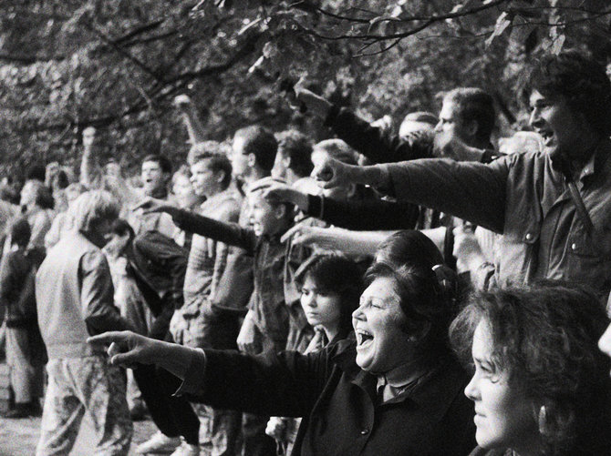 Asmeninio archyvo nuotr./Kadras iš filmo „Mr. Landsbergis. Sugriauti blogio imperiją“