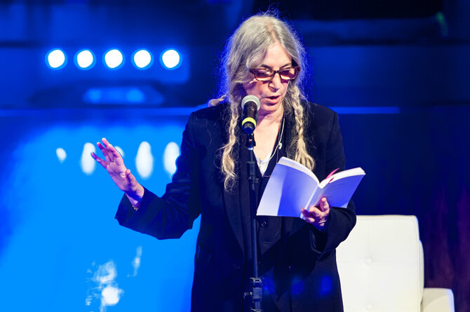 AFP/„Scanpix“ nuotr./Dainininkė ir menininkė Patti Smith