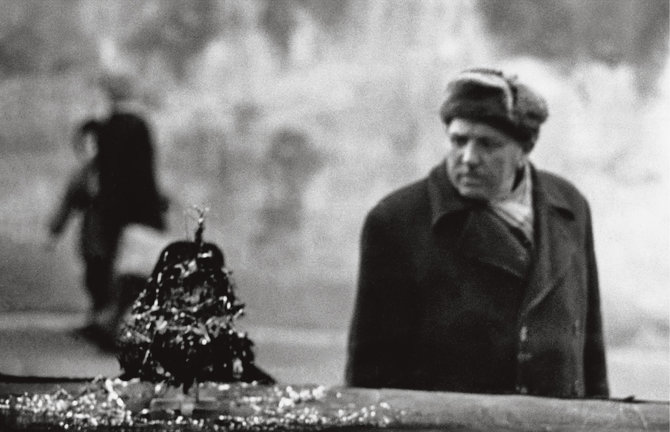 Algimantas Kunčius „Kalėdinė eglutė Gorkio gatvėje“ (1966 m.).