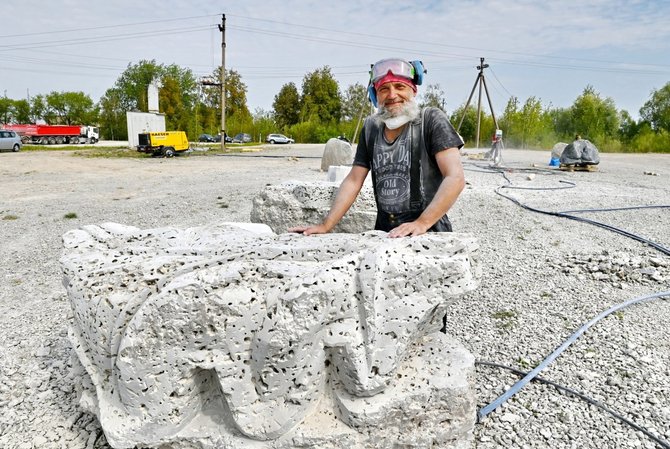 Vidmanto Pėželio nuotr./Akmens dialogai