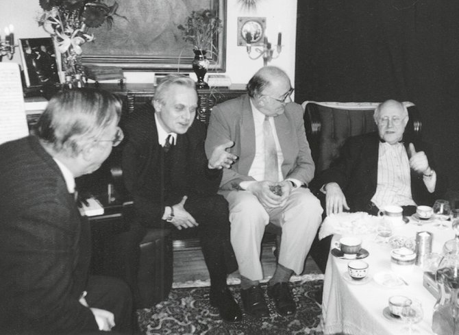 Asmeninio archyvo nuotr./Iš kairės Vytautas Landsbergis, Raimundas Katilius, Donatas Katkus, Mstislavas Rostropovičius, 1997 m. 
