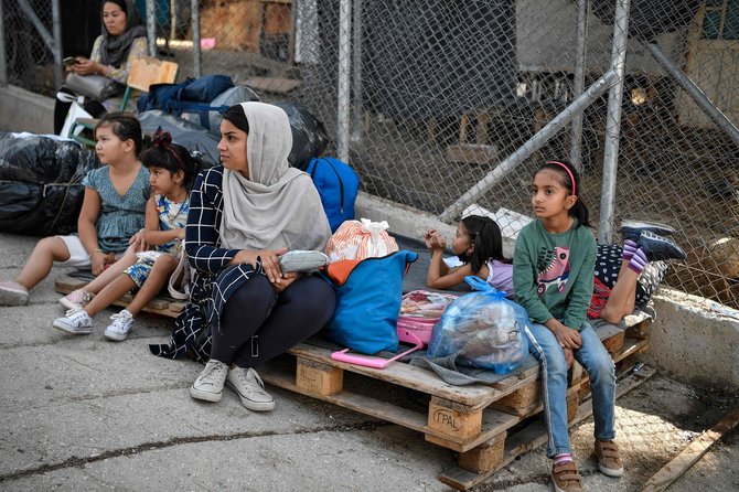 AFP/ „Scanpix“ nuotr./Migrantų stovykla Graikijoje