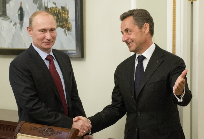 AP/„Scanpix“ nuotr./V.Putinas ir N.Sarkozy