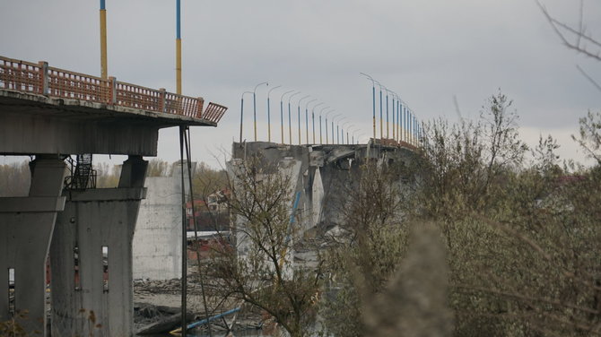 Oleksijaus Hodzenkos/Ukrainos Gynybos ministerijos nuotr./Išlaisvintas Chersonas ir Antonivkos tiltas