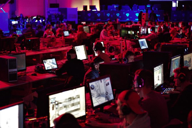 InfoShow LAN Party