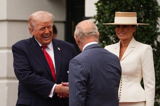 PA/Scanpix/Donaldas Trumpas, karalius Karolis III, Melania Trump