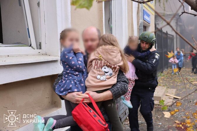 Ukrainos valstybinė nepaprastųjų situacijų tarnyba/Rusijos ataka Charkive