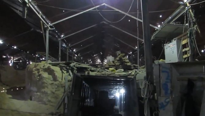 Stopkadras/Izraelis aptiko didžiausią „Hamas“ tunelį: juo galėjo važiuoti mašinos