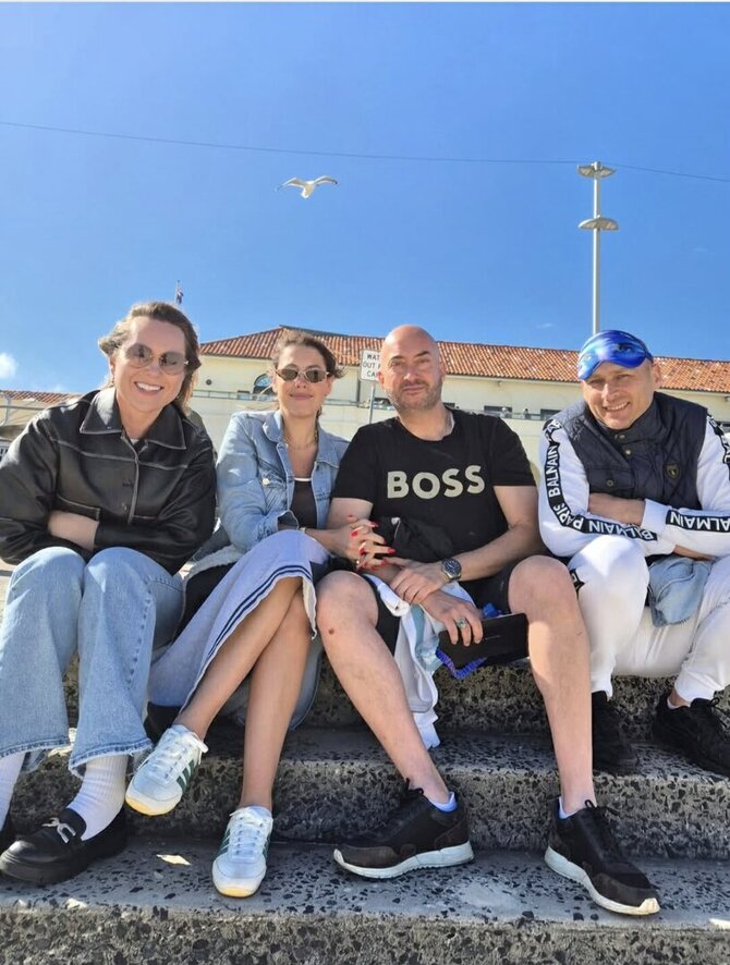 Asmeninio archyvo nuotr./Robertos ir Arnoldo Kazilionių paskutinis apsilankymas Bondajaus paplūdimyje