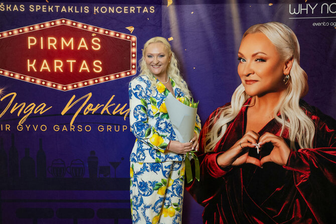 Loretos Kondratės nuotr./Spektalio „Pirmas kartas“ su Inga Norkute akimirka
