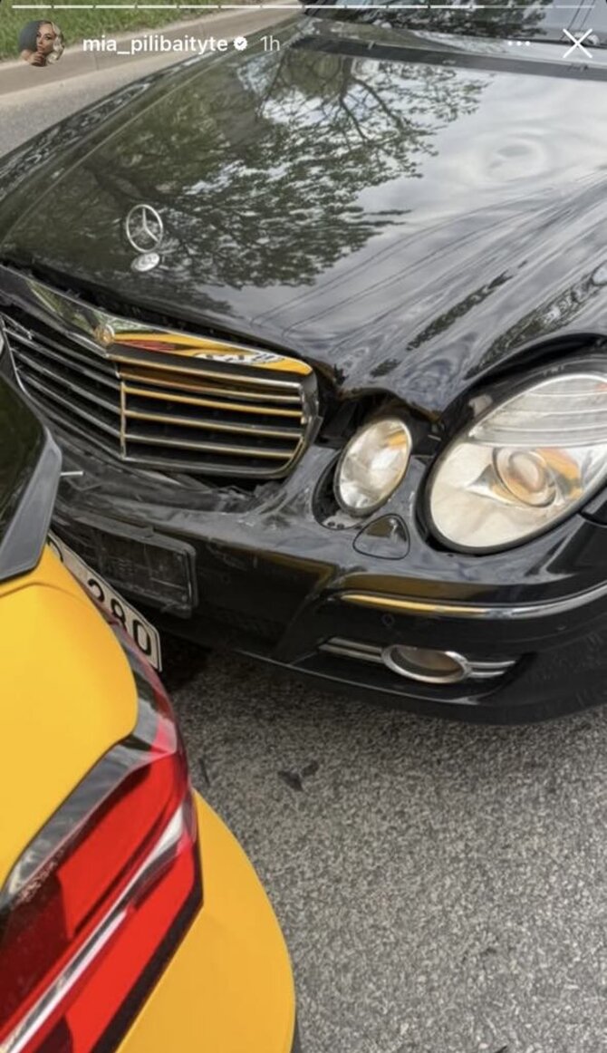 Stop kadras/Mios automobilis pateko į avariją