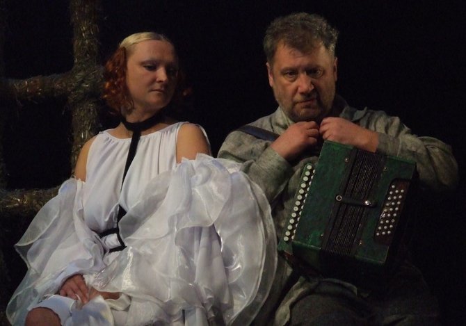 Valstybinio Šiaulių dramos teatro nuotr./Inga Norkutė, Sigitas Jakubauskas