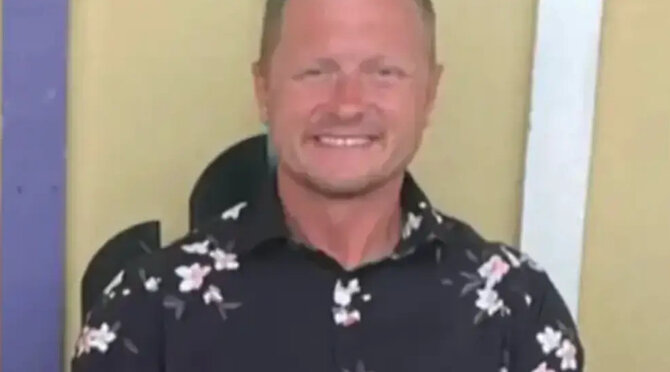 Soc. tinklų nuotr./Jason Hughes