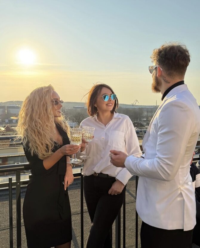 Asmeninio archyvo nuotr./Oksana Pikul, Dominykas Dirkstys ir jo mama
