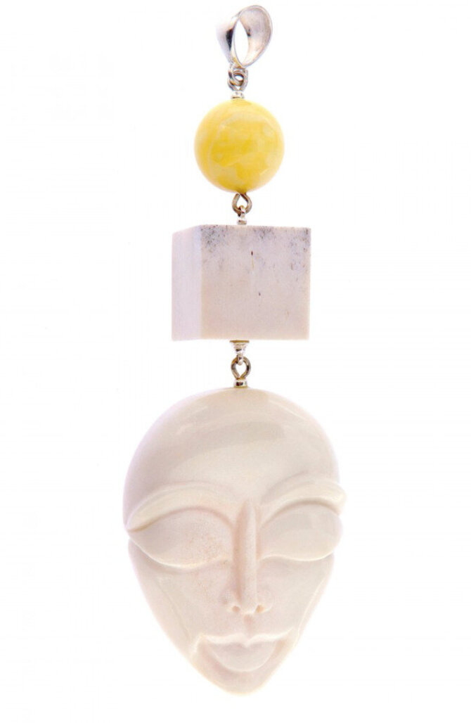 Baltic jewellery art gallery nuotr./Pakabukas „Būsena“