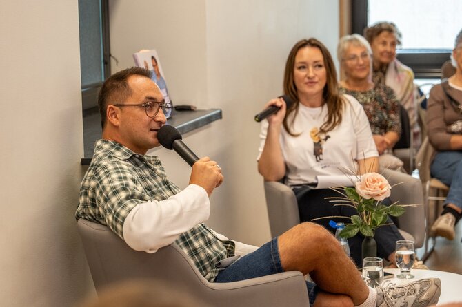 Gintauto Beržinsko nuotr./Susitikimas su Orijumi Gasanovu Klaipėdos Imanuelio Kanto viešosios bibliotekos „Kauno atžalyno“ padalinyje