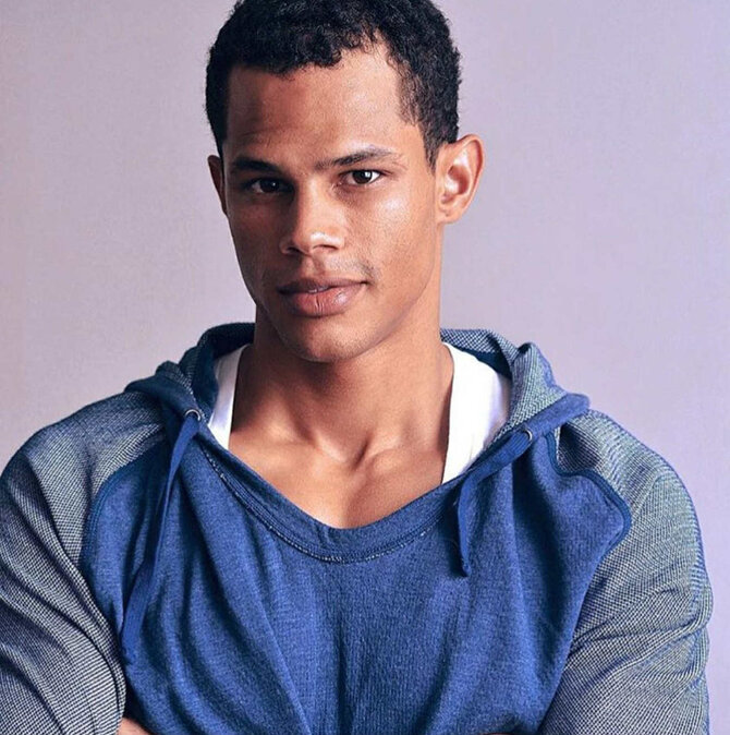 Soc. tinklų nuotr./Donovan Michaels