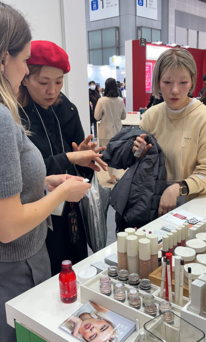 Asmeninio archyvo nuotr./„Uoga Uoga“ parodoje „COSME Week Tokyo“