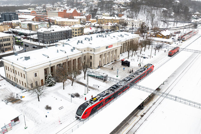 Bendrovės nuotr./„Stadler Flirt“ traukiniai