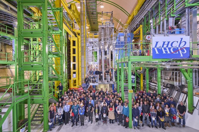 CERN nuotr./CERN LHCb eksperimento mokslininkai
