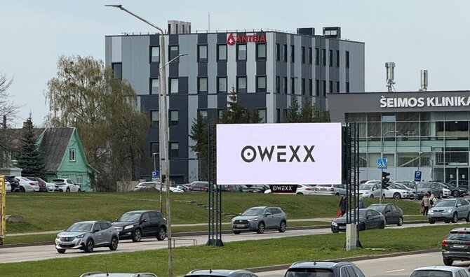 Bendrovės nuotr./„Owexx“ lauko ekranai Kaune