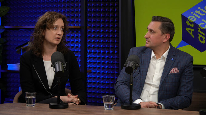 Organizatorių nuotr./Doc. dr. Erika Adomavičiūtė ir doc. dr. Visvaldas Varžinskas 