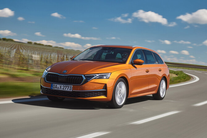 Gamintojo nuotr./Atnaujinta Škoda Octavia 