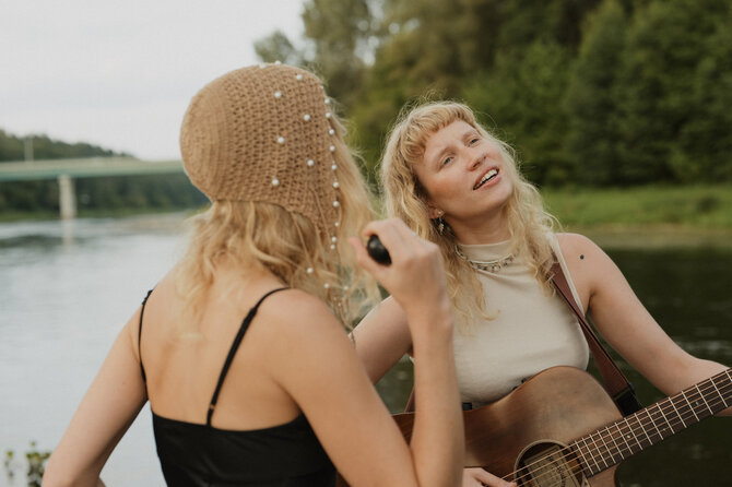Organizatorių nuotr./„Live on Water“ pristato lyriškąsias „Baltas varnas“ 